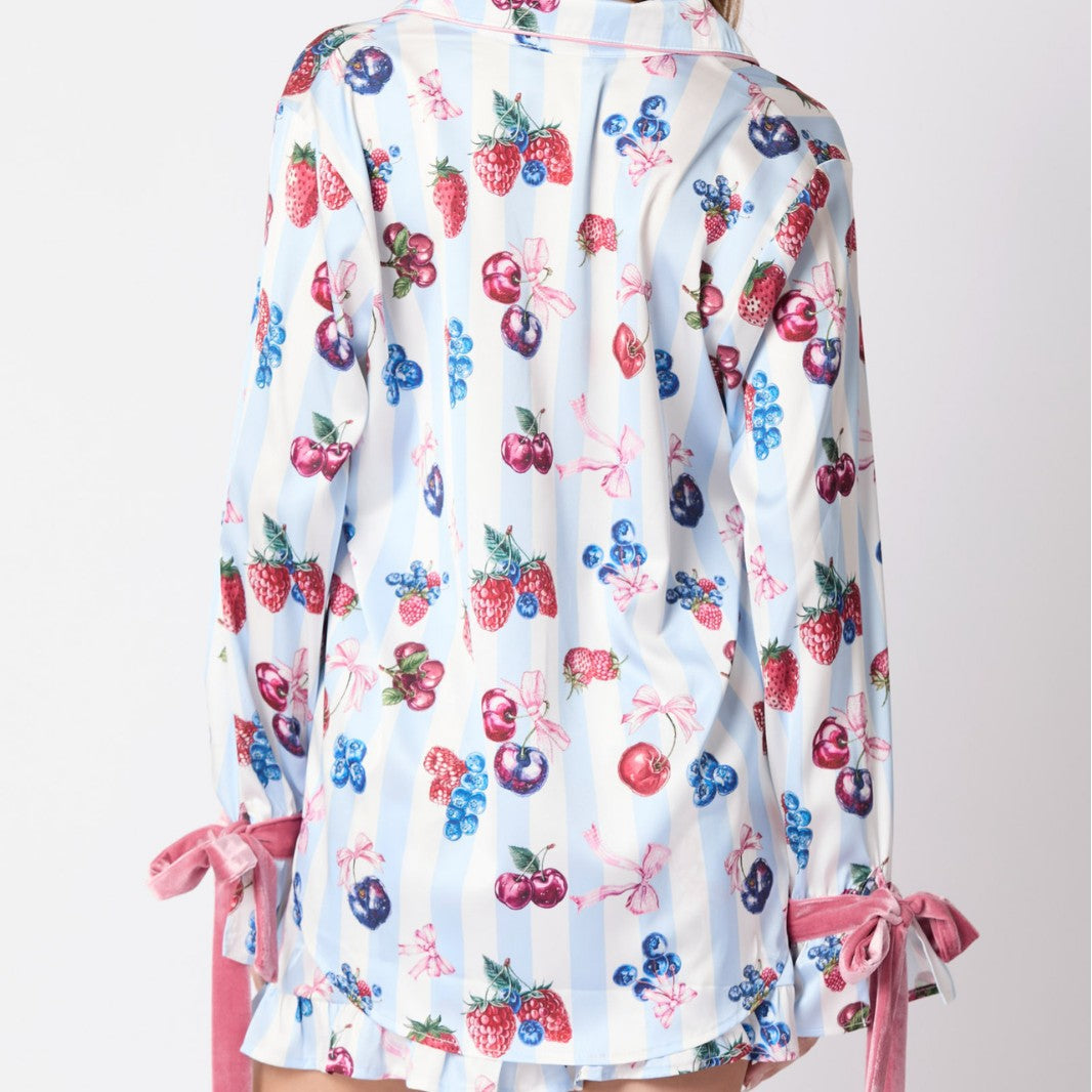 Damer satinerat pyjamas-set med söt julmotiv och lekfulla detaljer Eva Jonsson-Eva Jonsson