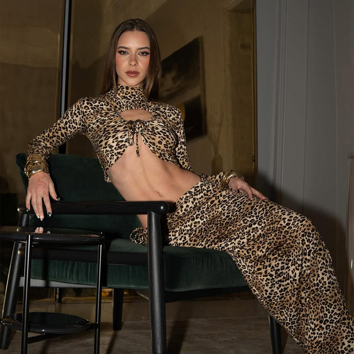 Damer schickigt leopardmönster-set med hög hals topp och vid kjol Mirla-Eva Jonsson