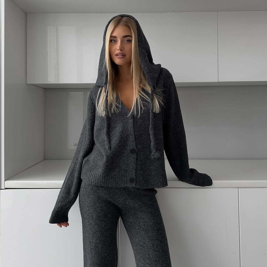 Damer set av mjuk stickning med cardigan och vida byxor Eva Jonsson-Eva Jonsson