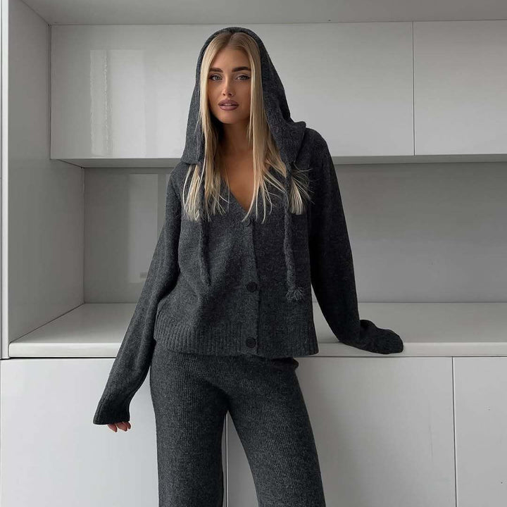 Damer set av mjuk stickning med cardigan och vida byxor Eva Jonsson-Eva Jonsson