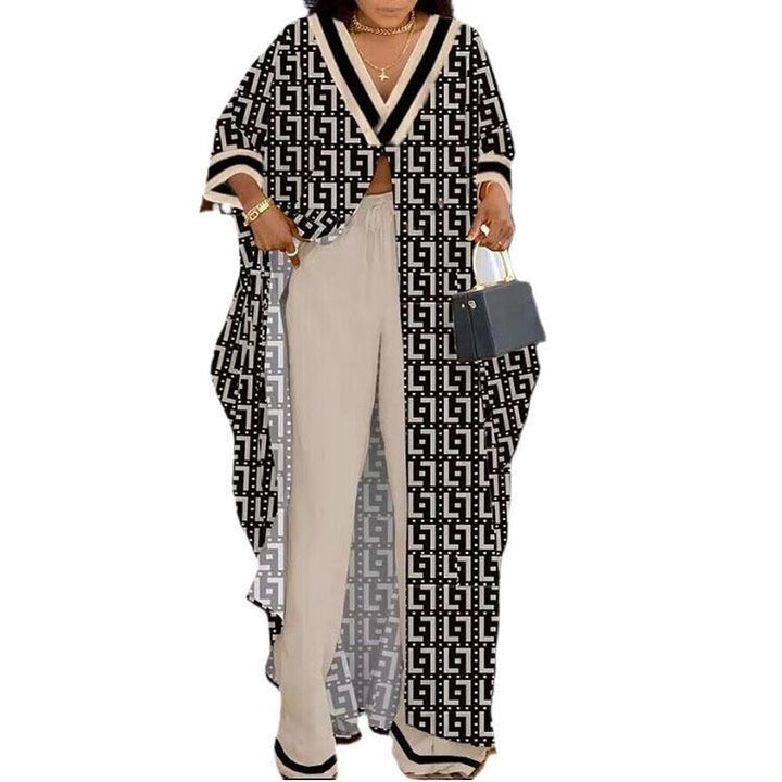 Damer set bestående av kimono-liknande överdel och vida byxor Mirla-Eva Jonsson
