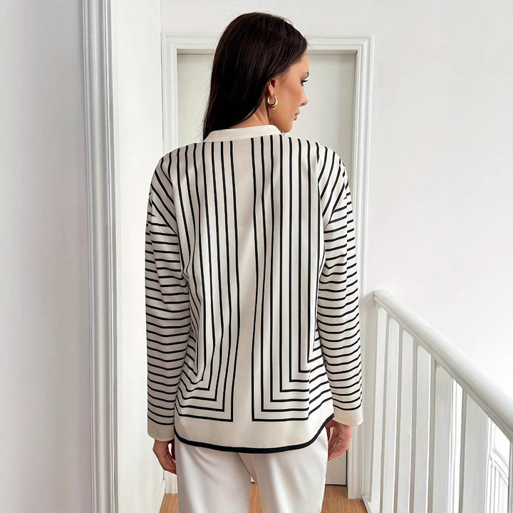 Damer skjortblus med elegant knappslå och vertikala ränder Eva Jonsson-Eva Jonsson