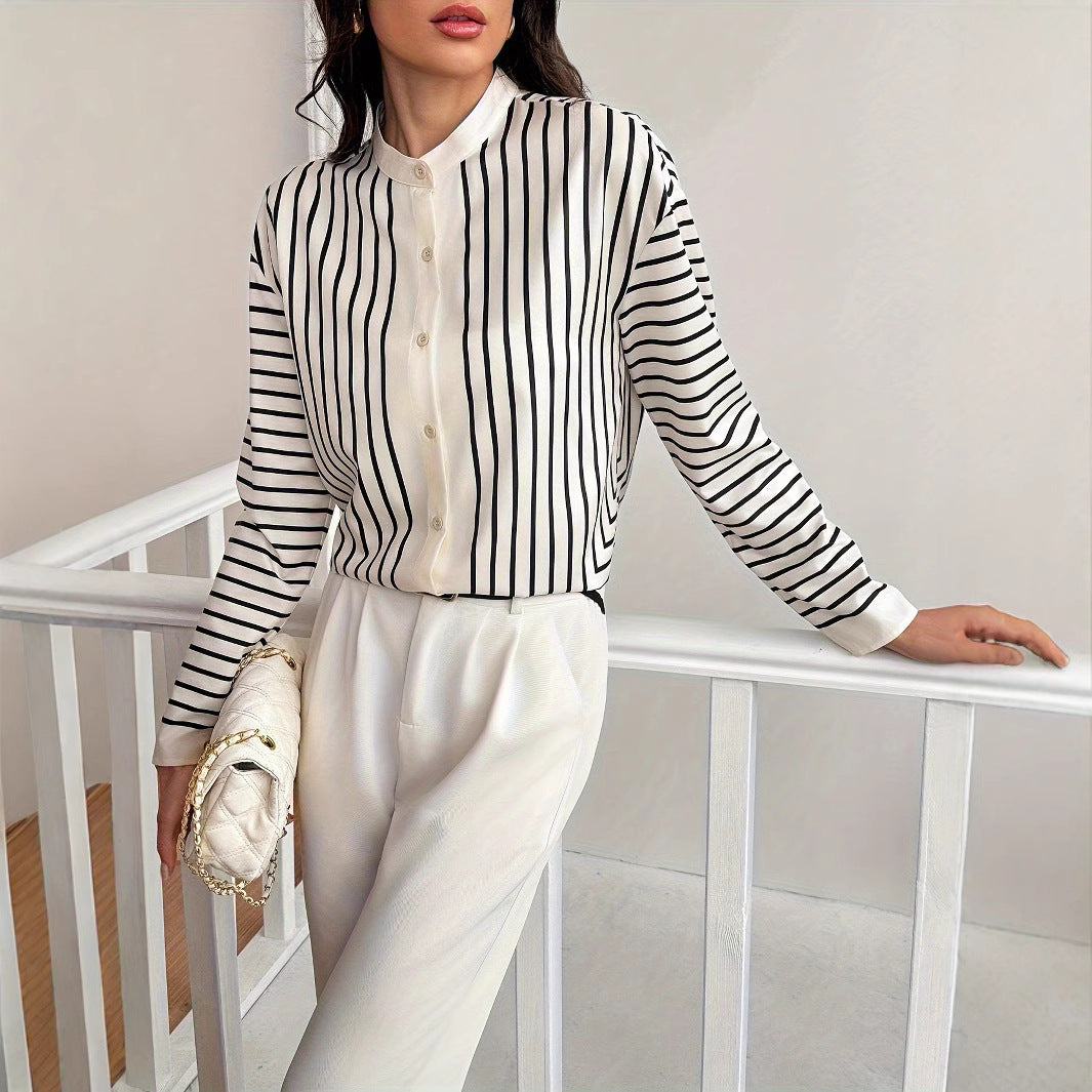 Damer skjortblus med elegant knappslå och vertikala ränder Eva Jonsson-Eva Jonsson