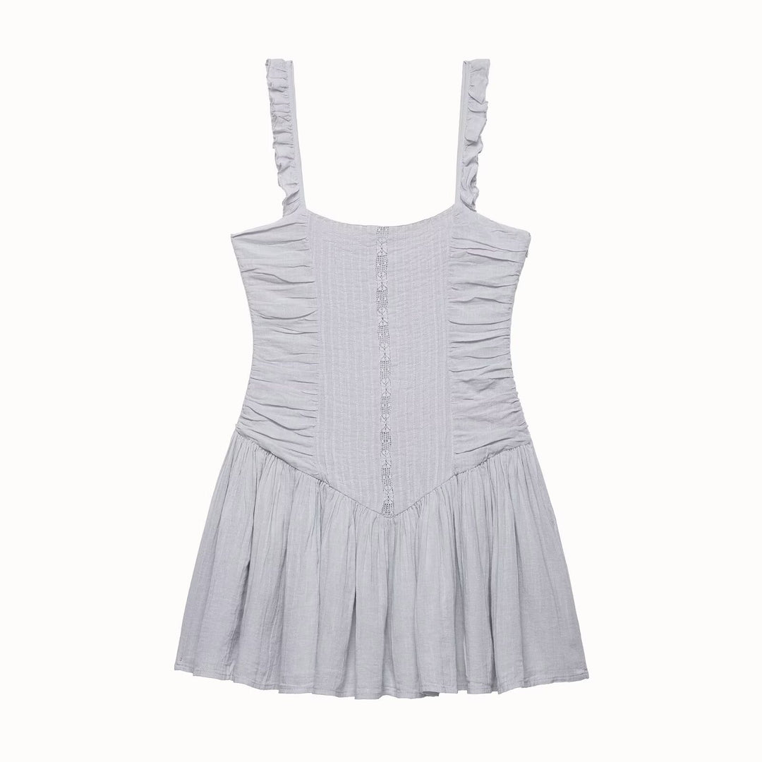 Damer sommar mini klänning med fina ruffles detaljer och strukturerad passform Mirla-Eva Jonsson