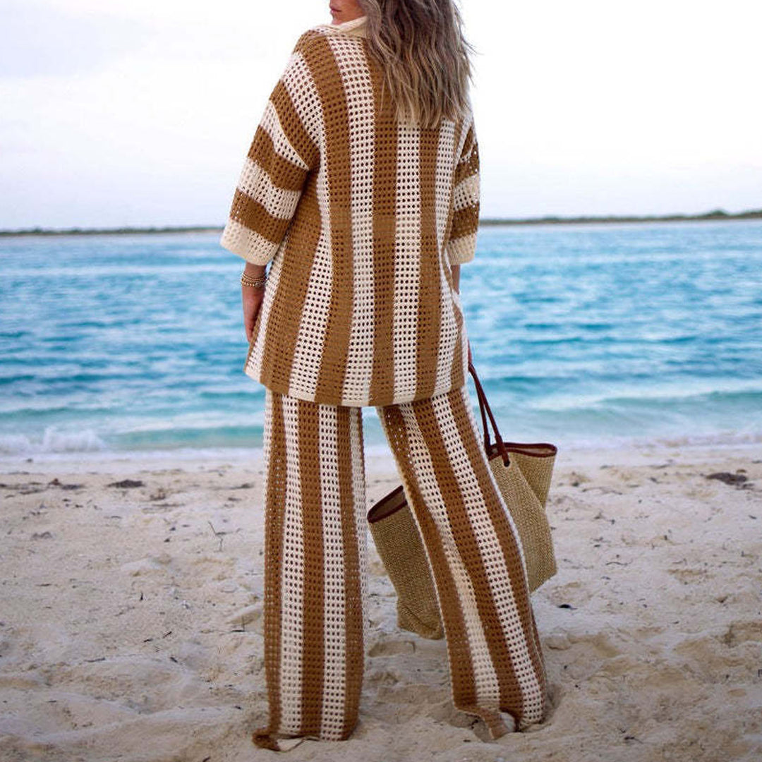 Damer sommar stickad outfit med löst skuren överdel och avslappnade byxor Eva Jonsson-Eva Jonsson