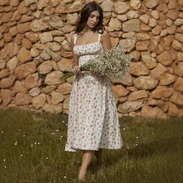 Damer somrigt maxiklänning med blommönster och figursydd överdel Mirla-Eva Jonsson