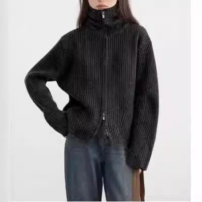 Damer sportig cardigan med hög krage och genomgående dragkedja Mirla-Eva Jonsson
