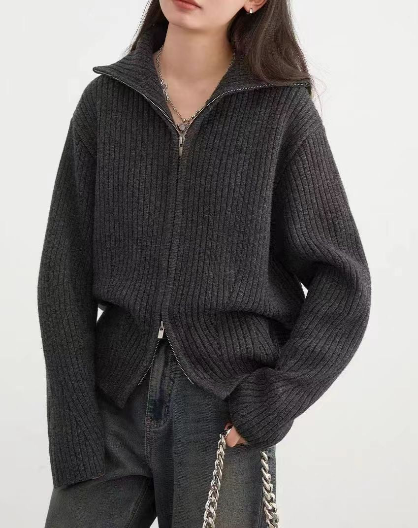 Damer sportig cardigan med hög krage och genomgående dragkedja Mirla-Eva Jonsson