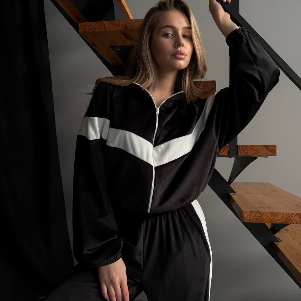 Damer sportig fleece jumpsuit med dragkedja Mirla-Eva Jonsson