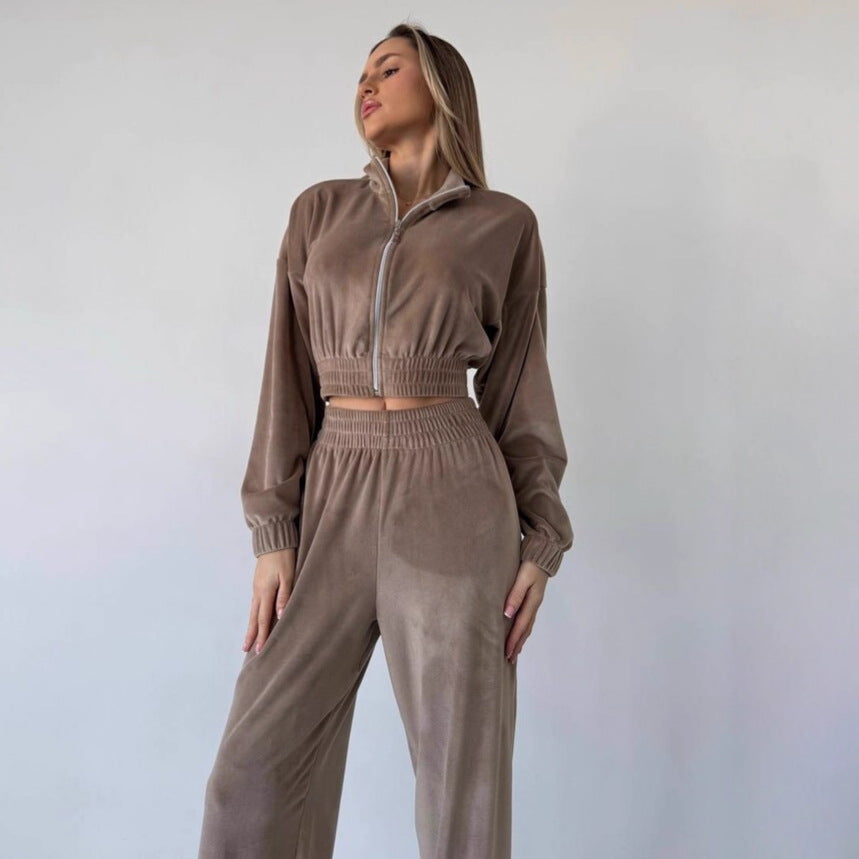 Damer sportig fleece-set med cropped-jacka och vida ben Eva Jonsson-Eva Jonsson