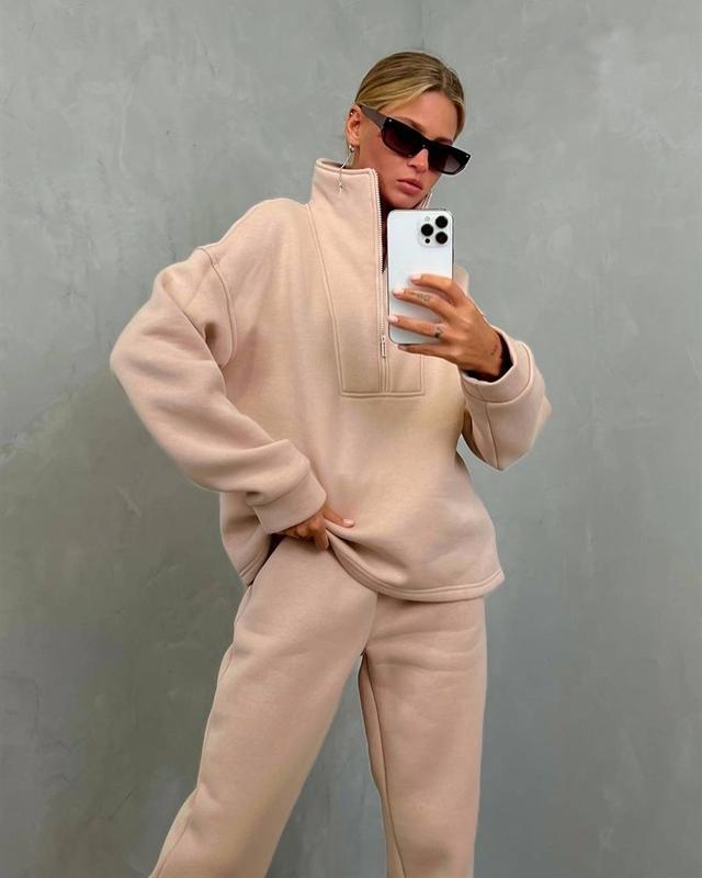 Damer sportig fleece-tröja och joggingbyxor-set med hög krage Mirla-Eva Jonsson