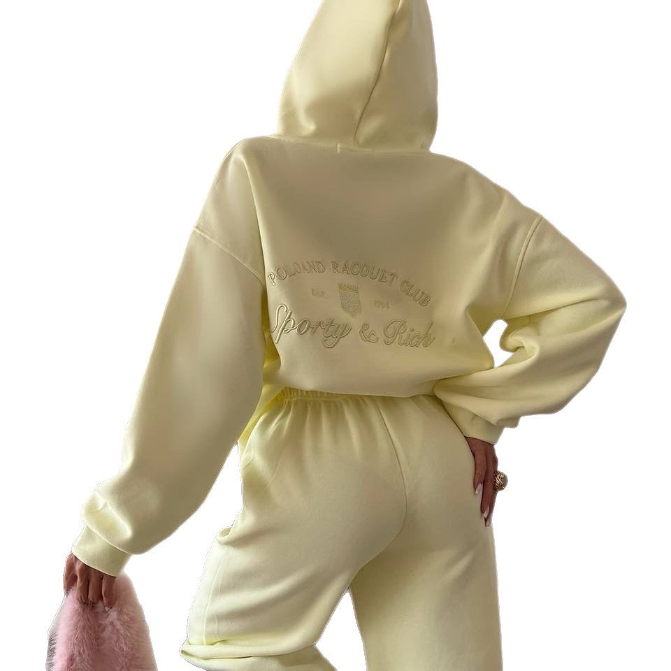Damer sportig hoodie med broderad logotyp Mirla-Eva Jonsson