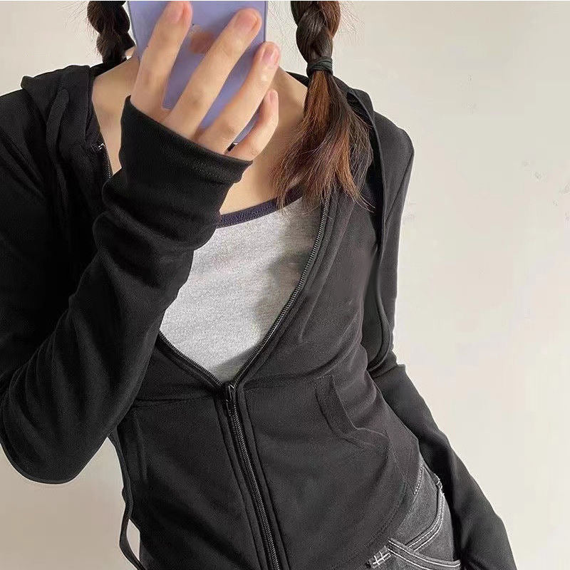 Damer sportig hoodie med dragkedja och bekväm passform Mirla-Eva Jonsson