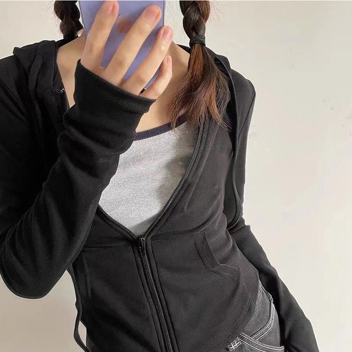 Damer sportig hoodie med dragkedja och bekväm passform Mirla-Eva Jonsson