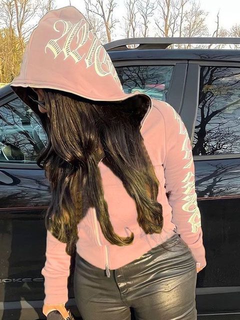 Damer sportig hoodie med innovativ grafisk design Mirla-Eva Jonsson