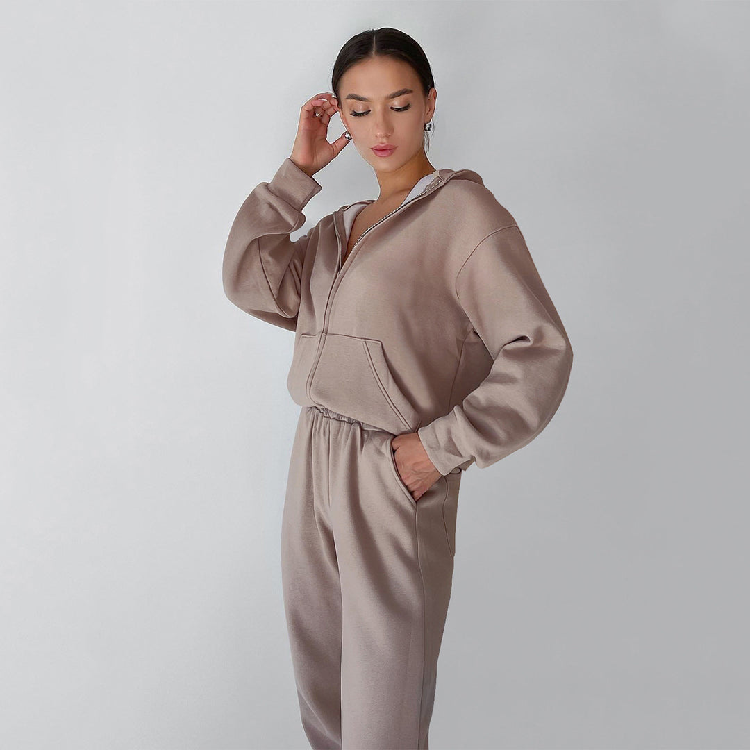 Damer sportig hoodie set med elastisk midja och praktiska fickor Mirla-Eva Jonsson