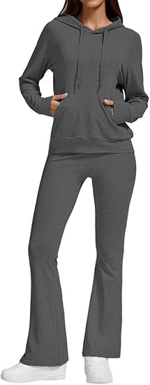 Damer sportig hoodie set med utsvängda byxor Mirla-Eva Jonsson