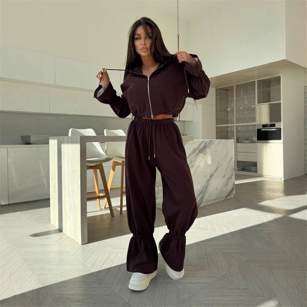 Damer sportig kort tröja och vida joggingbyxor set Mirla-Eva Jonsson