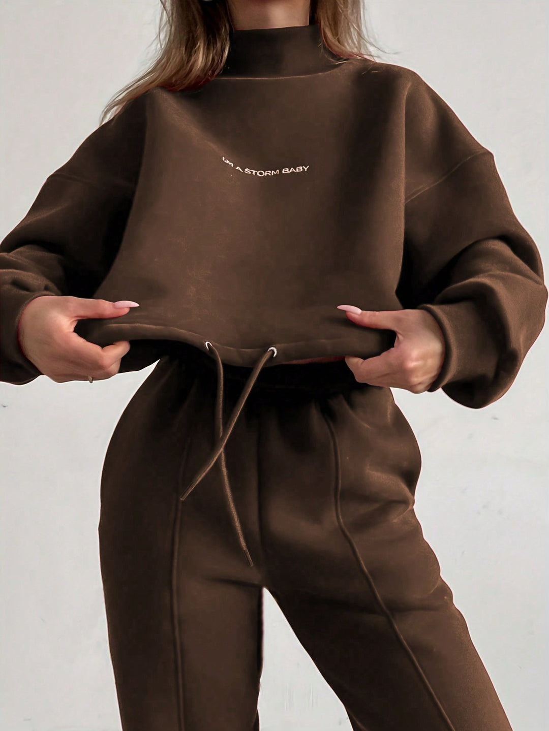 Damer sportig sweatshirt-set med hög krage och lös passform Eva Jonsson-Eva Jonsson