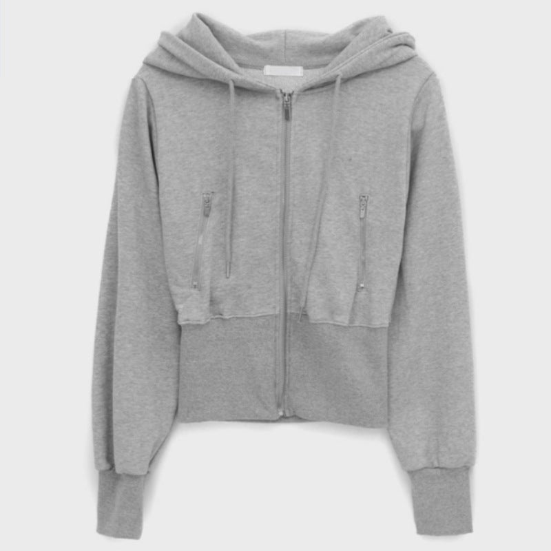 Damer sportig zip hoodie med en figurnära passform Mirla-Eva Jonsson