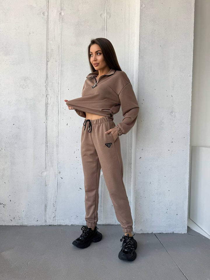 Damer sportiga fritidsjackor-set med elastiska muddar Mirla-Eva Jonsson