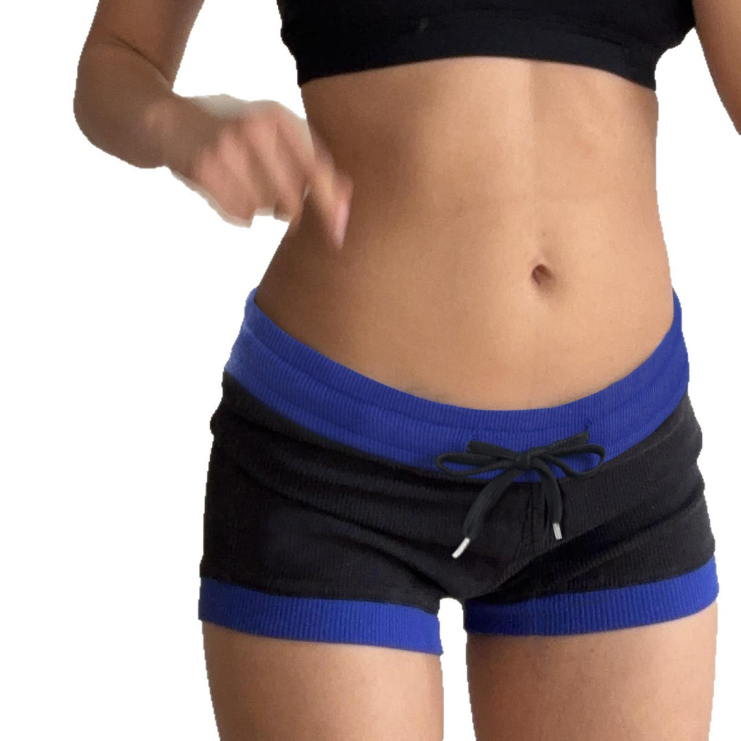 Damer sportiga shorts med elastisk linning och dragsko Mirla-Eva Jonsson
