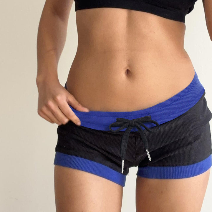 Damer sportiga shorts med elastisk linning och dragsko Mirla-Eva Jonsson