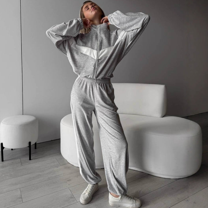 Damer sportigt lounge-outfit Mirla-Eva Jonsson