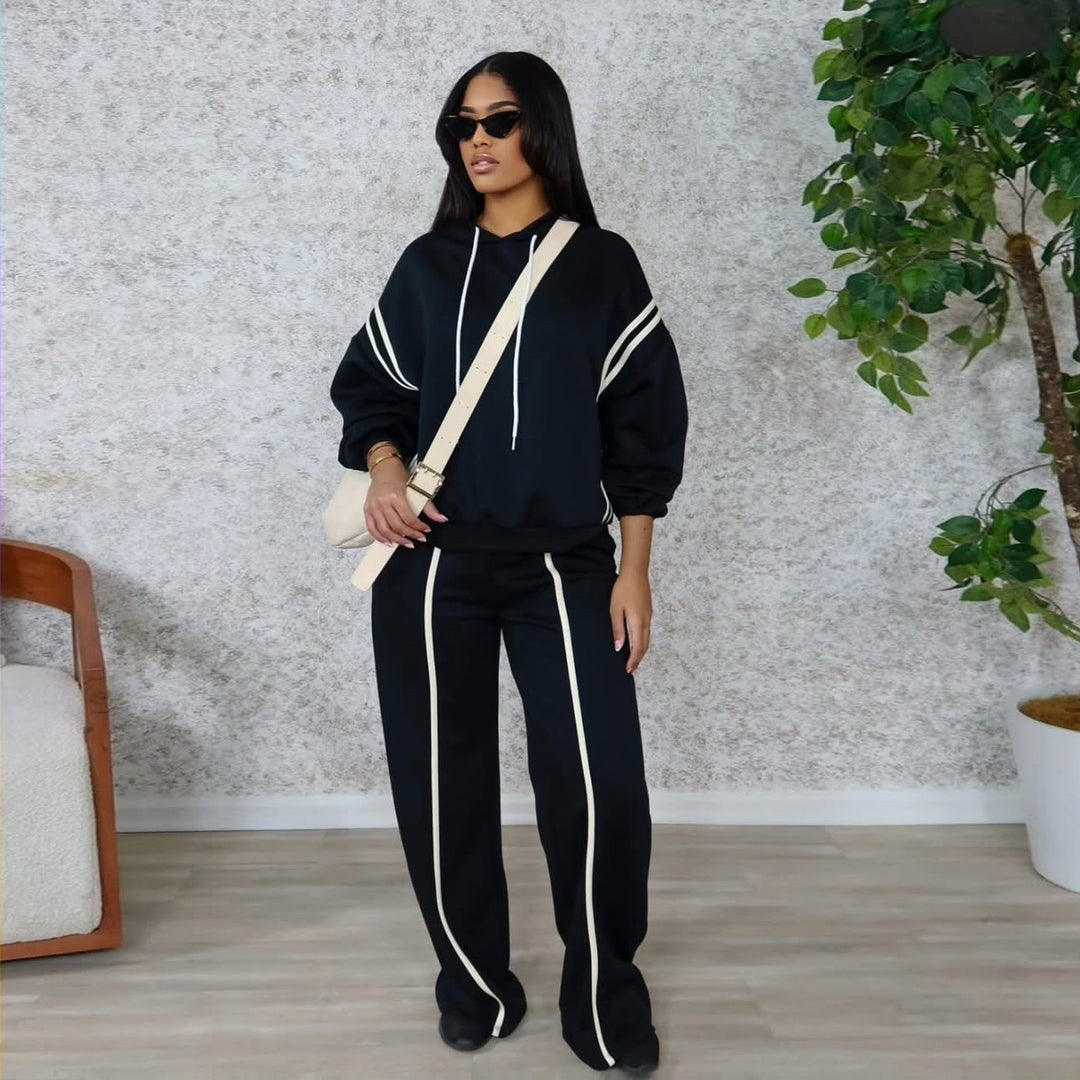 Damer sportigt lounge-set med modern hoodie och vida byxor Eva Jonsson-Eva Jonsson