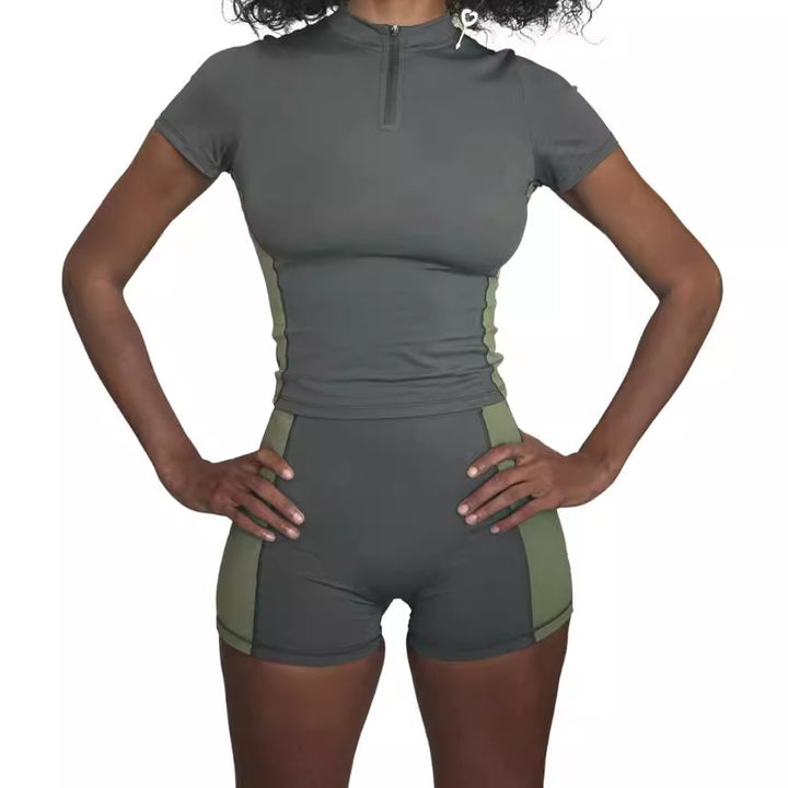 Damer sportigt set med kort överdel och shorts Mirla-Eva Jonsson