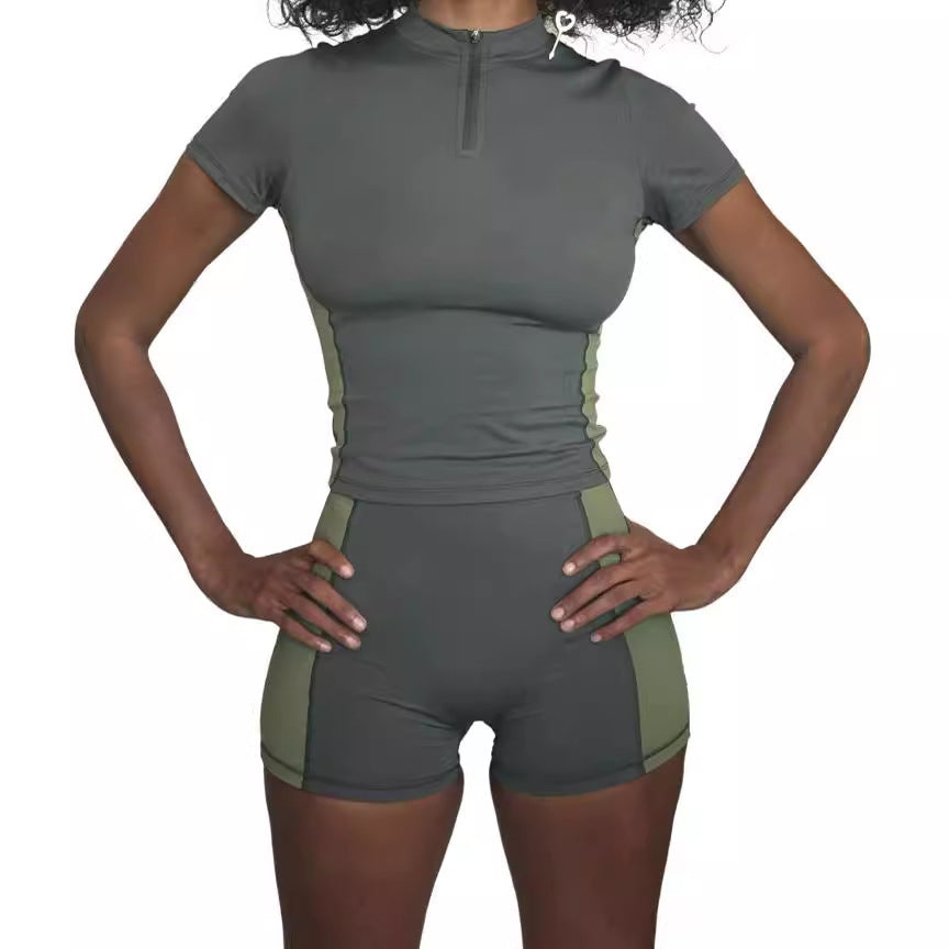 Damer sportigt set med kort överdel och tajta shorts Mirla-Eva Jonsson