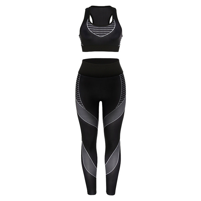 Damer sportigt träningsset med högpresterande BH och figurnära leggings Mirla-Eva Jonsson