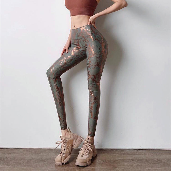 Damer sportleggings i ormskriv med hög midja Mirla-Eva Jonsson