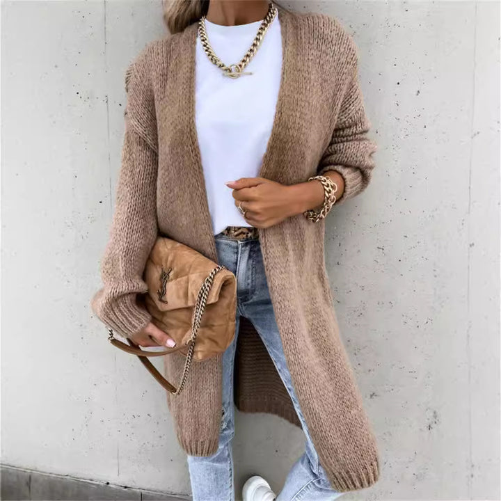 Damer stickad cardigan med avslappnad passform och oversized ärmar Mirla-Eva Jonsson