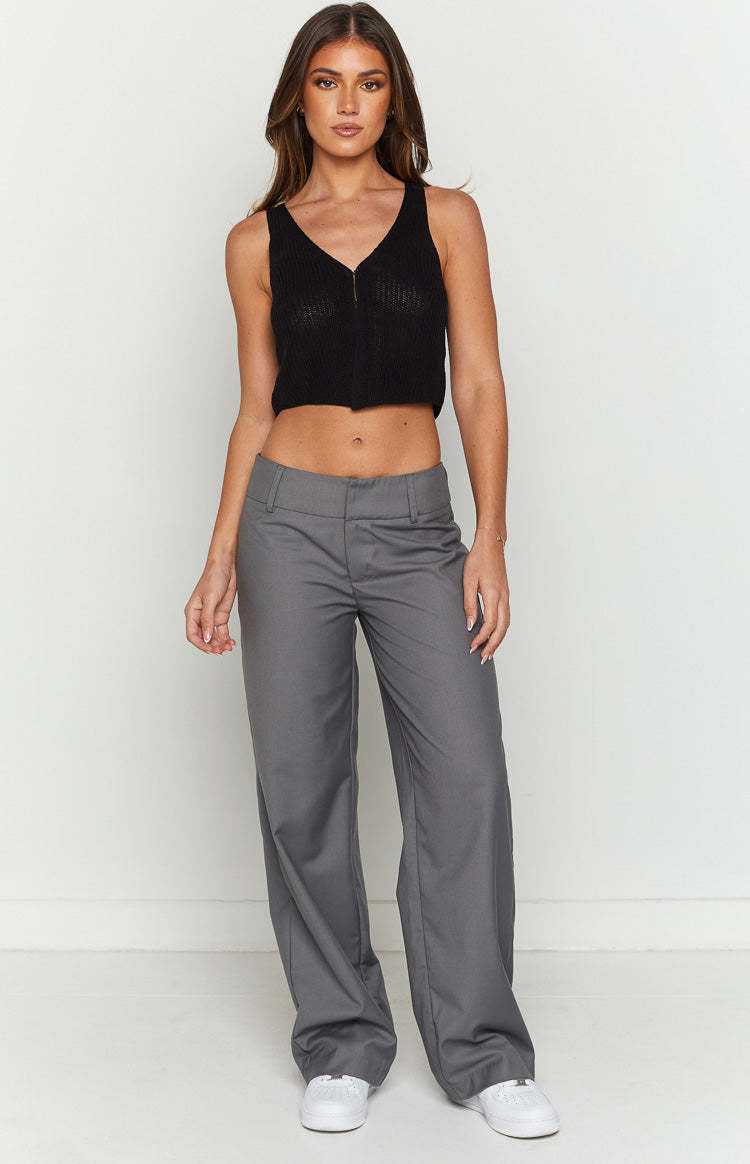 Damer stickad crop-top med V-ringning och dragkedjedetalj Mirla-Eva Jonsson