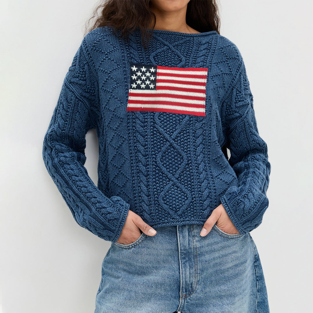 Damer stickad tröja med amerikansk flagga design Mirla-Eva Jonsson