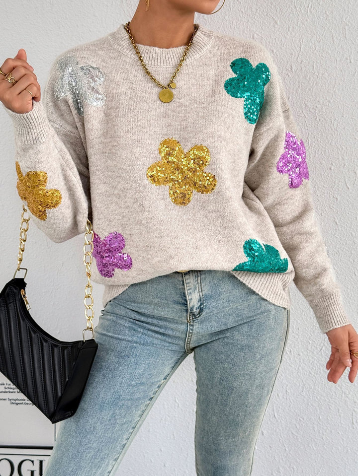 Damer stickad tröja med glittrande blomapplikationer Mirla-Eva Jonsson