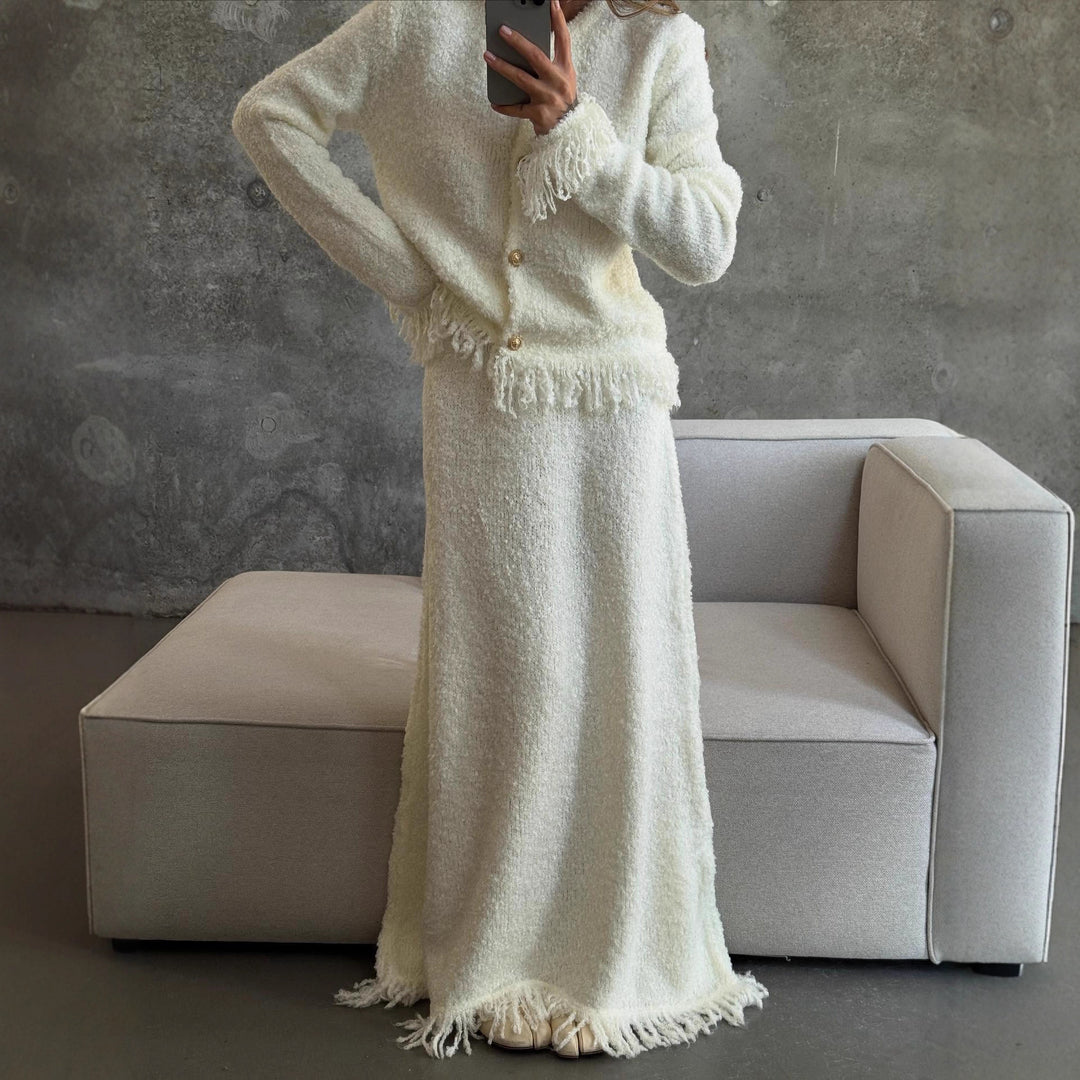 Damer stickensemble med fransar och eleganta knappar Mirla-Eva Jonsson