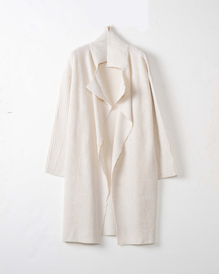 Damer stickjacka med modern oversized passform Mirla-Eva Jonsson