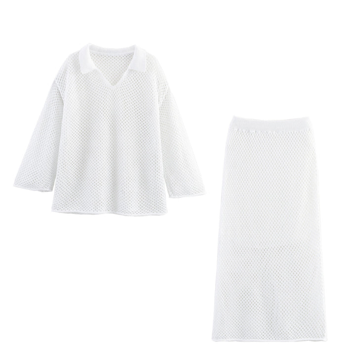 Damer stickset med vid passform och moderiktig V-ringning Mirla-Eva Jonsson