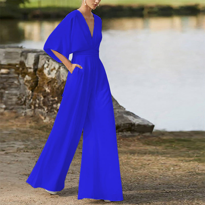 Damer stilfull jumpsuit med vida ben och elegant V-ringning Eva Jonsson-Eva Jonsson