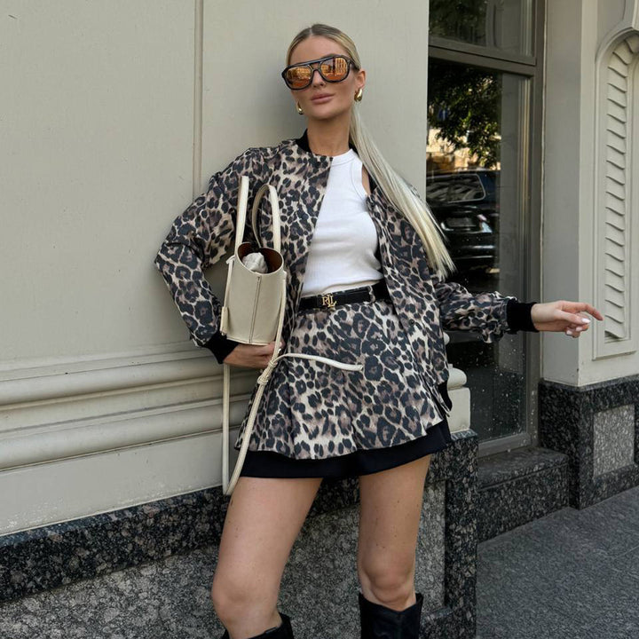 Damer stiliga Leo-mönster Blousonjacka med avtagbara ärmar Mirla-Eva Jonsson