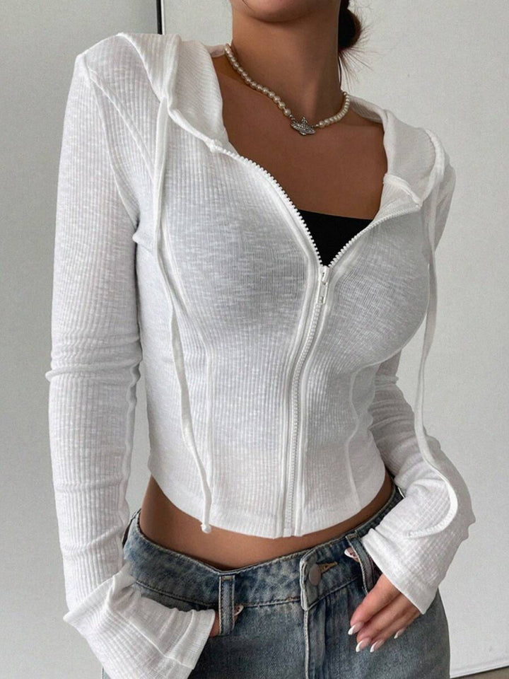 Damer stiliga cropped hoodie-jacka i högkvalitativ ribbstickad Mirla-Eva Jonsson