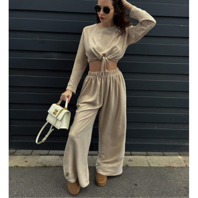 Damer stiliga set med raffinerad crop-blus och vida byxor Mirla-Eva Jonsson