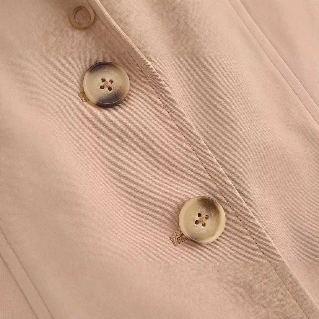 Damer stiliga väst med fickor och knapppdetail Mirla-Eva Jonsson