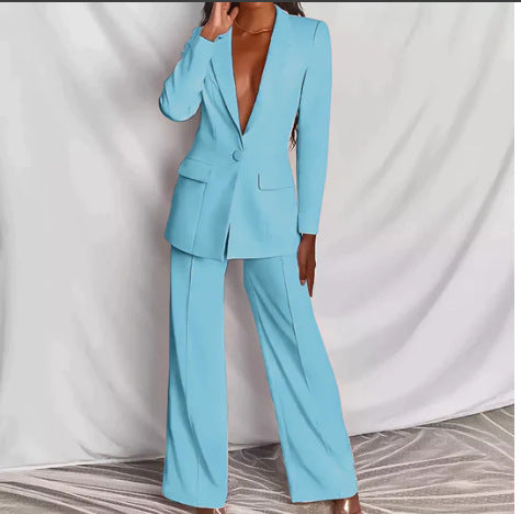 Damer stiligt blazer-set med djup V-ringning och vida byxor Mirla-Eva Jonsson
