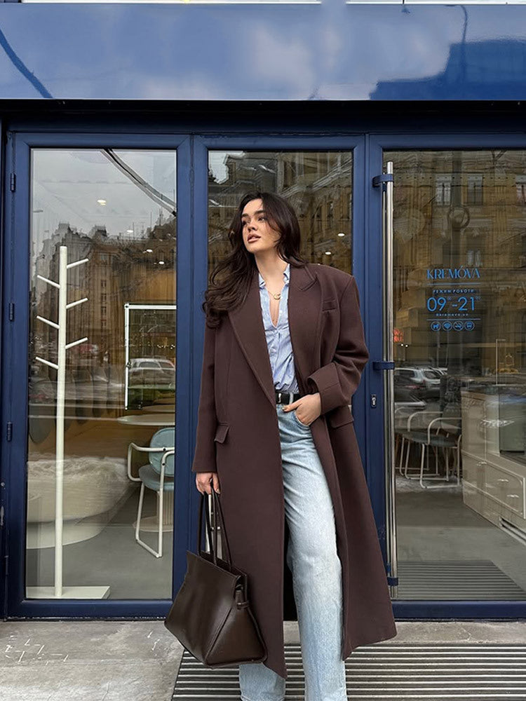 Damer storskalig lång blazer med fickor och klassisk snitt Mirla-Eva Jonsson