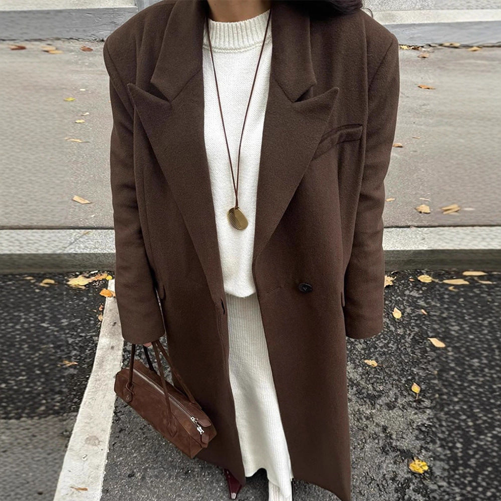 Damer storskalig lång blazer med fickor och klassisk snitt Mirla-Eva Jonsson