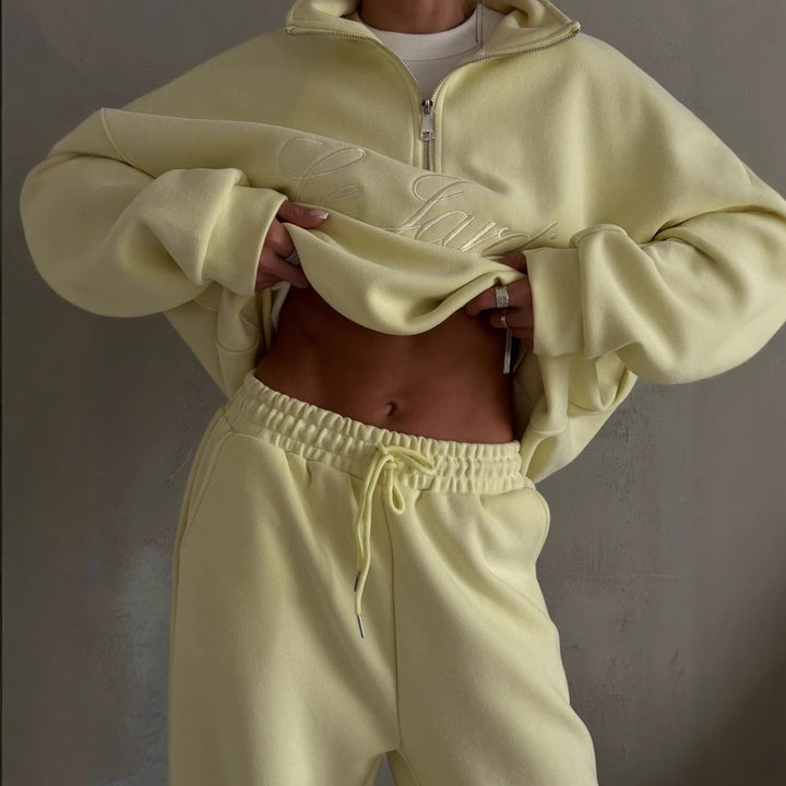 Damer sweatshirt och joggingbyxor set Mirla-Eva Jonsson