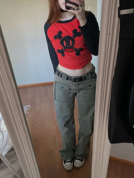 Damer trendig Raglan-crop-top med dödskalletryck Mirla-Eva Jonsson